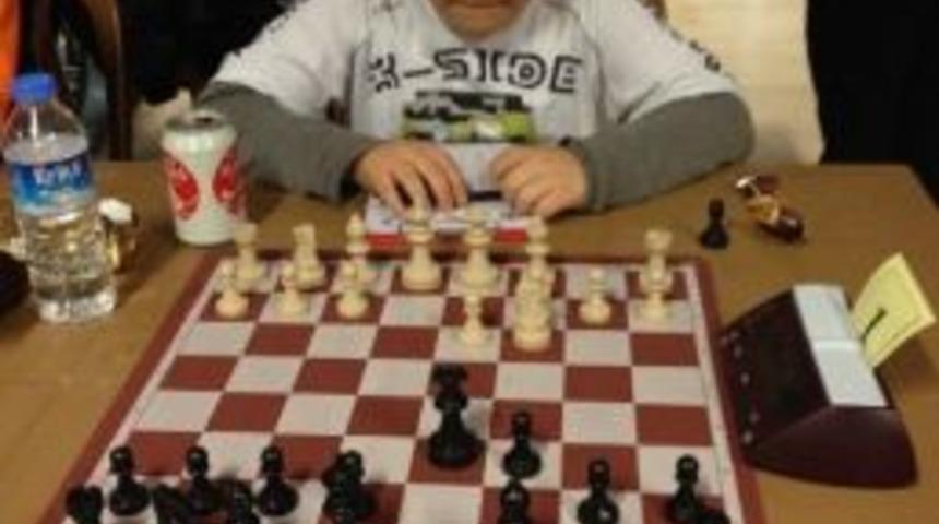 Satran&ccedil;ta B&uuml;y&uuml;kşehir Damgası