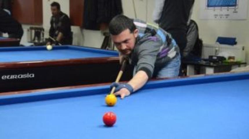 Bilardo Heyecanı 10 G&uuml;n S&uuml;recek