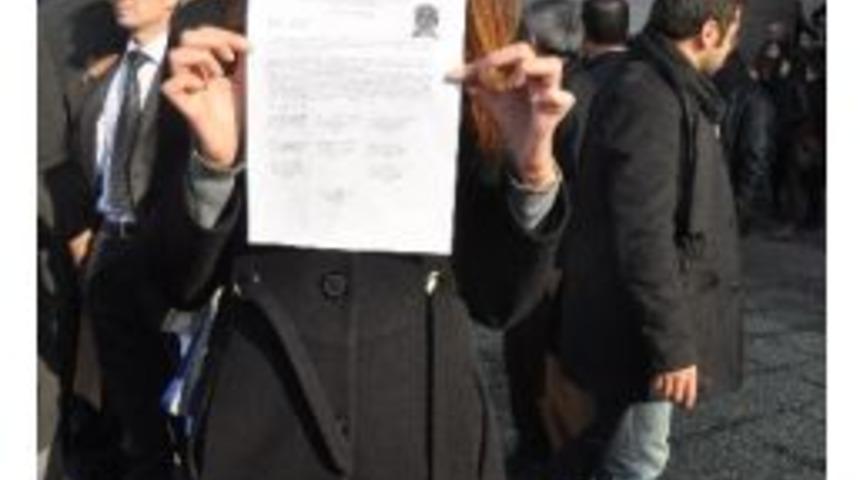 Laz Ziyanın Akıl Sağlığı Yerinde &Ccedil;ıktı