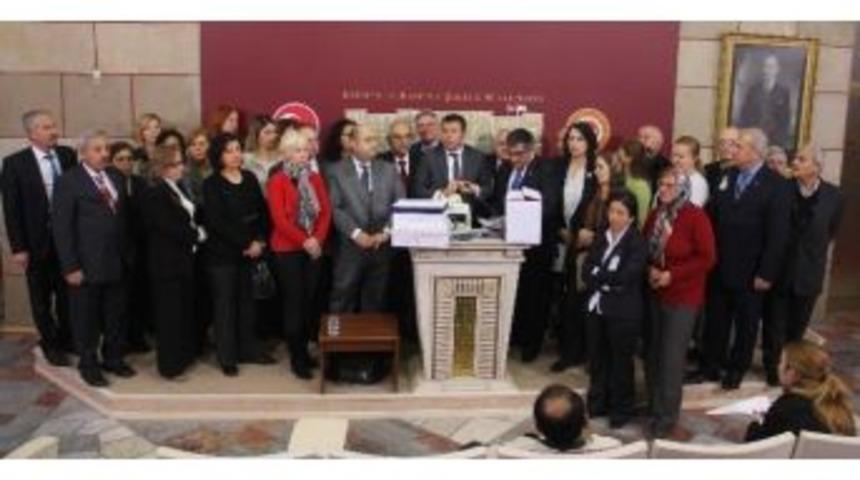 Askeri Casusluk Davası Sanıklarının Yakınları Tbmm&rsquo;de