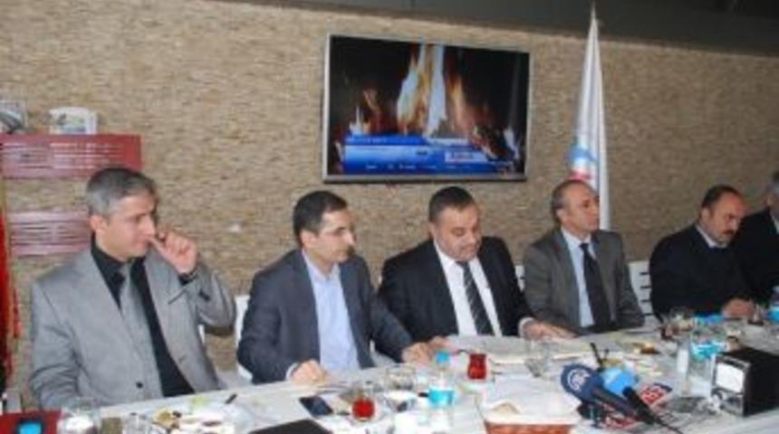 Dedaş Genel M&uuml;d&uuml;r&uuml; Basınla Buluştu