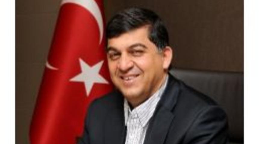 Fadıloğlu, &lsquo;10 Ocak &Ccedil;alışan Gazeteciler G&uuml;n&uuml;n&uuml;&rsquo; Kutladı