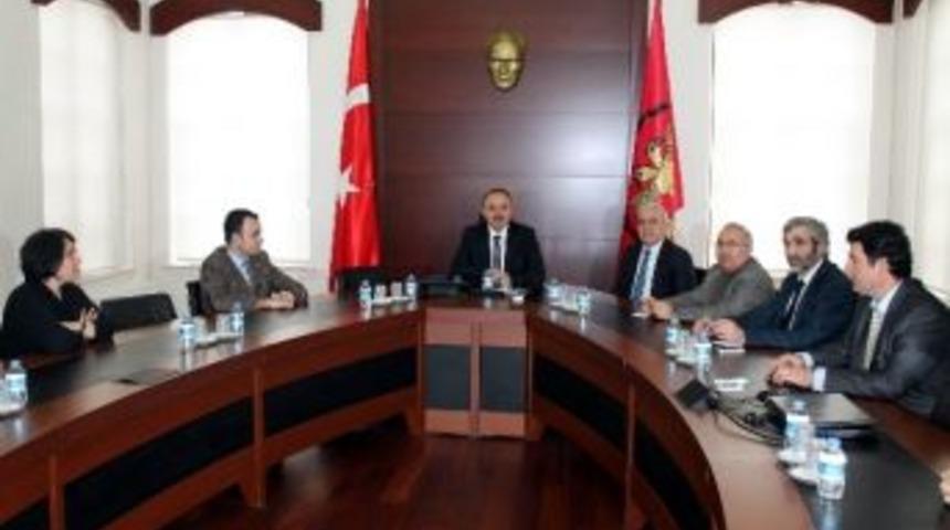 Daka Ve İş Adamları Vali Erol&rsquo;u Ziyaret Etti