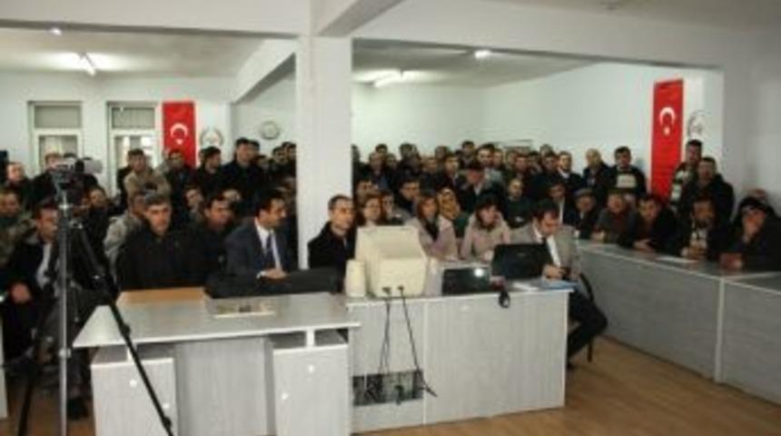 Aksaray'da &Ccedil;ift&ccedil;ilere Eğitim Semineri