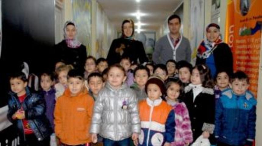 Minik &Ouml;ğrenciler Belediye Bilim Merkezini Gezdi