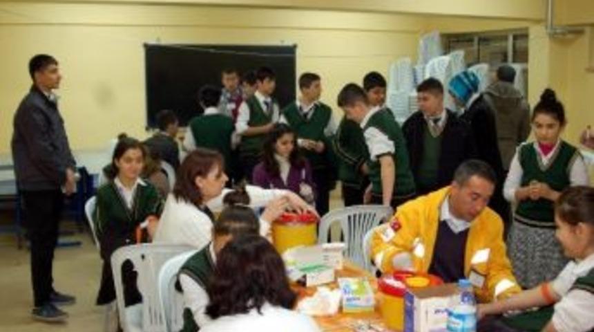 G&ouml;lbaşı&rsquo;nda &Ouml;ğrencilere Kolesterol &Ouml;l&ccedil;&uuml;m&uuml; Yapıldı