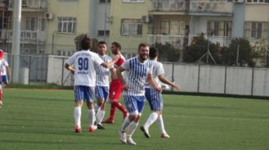 Işıklı Demirspor Son 4 Ma&ccedil;ta 9 Puan Hedefliyor