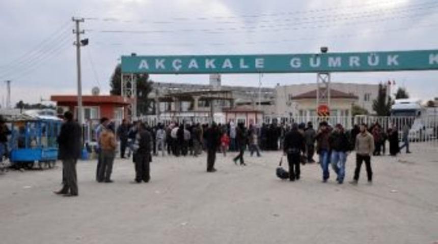 Sınırdaki &Ccedil;atışmalar Nedeniyle Ak&ccedil;akale'de Eğitime Ara Verildi