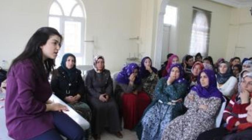 Kursiyer Bayanlara Kanser Taraması Semineri