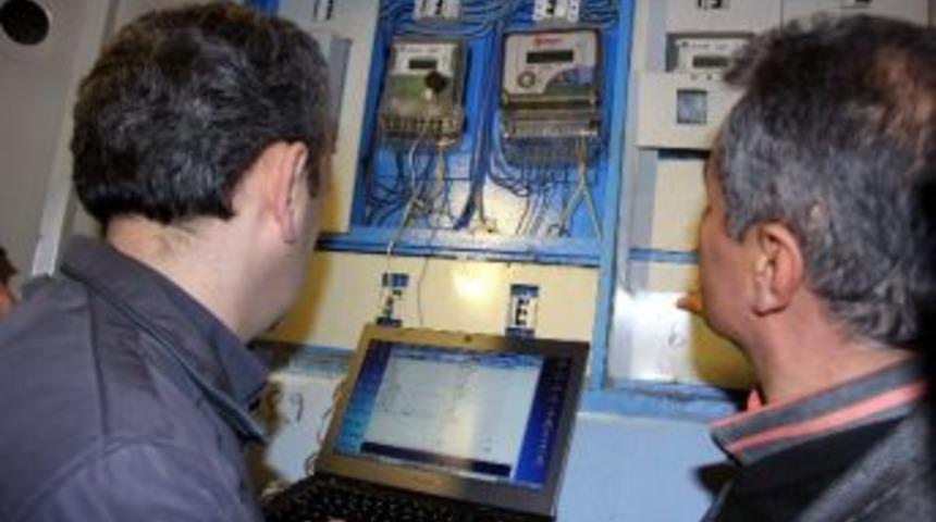 Şanlıurfa&rsquo;da Ka&ccedil;ak Elektrik Kullananlara Karşı Dev M&uuml;cadele