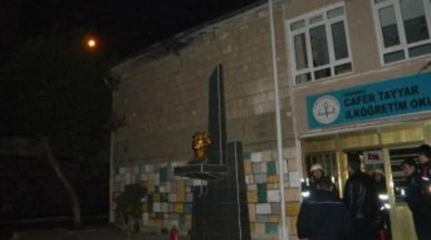 Telaşlı İhbarcı İtfaiye Ve Polisleri Alarma Ge&ccedil;irdi