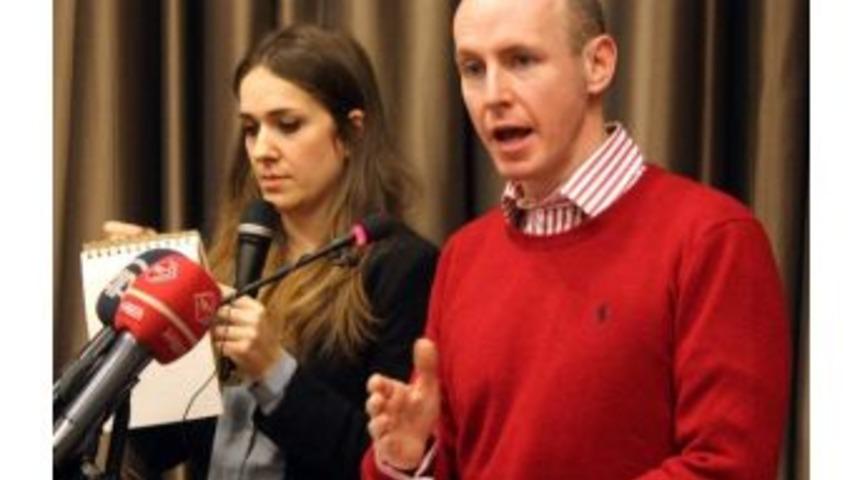 Ak Parti Ve Aecr Topluluğu Yemekte Biraraya Geldi