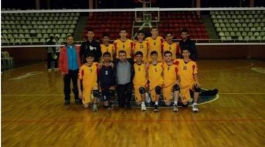 Fatih Terim Lisesi Voleybolda Grup Birincisi