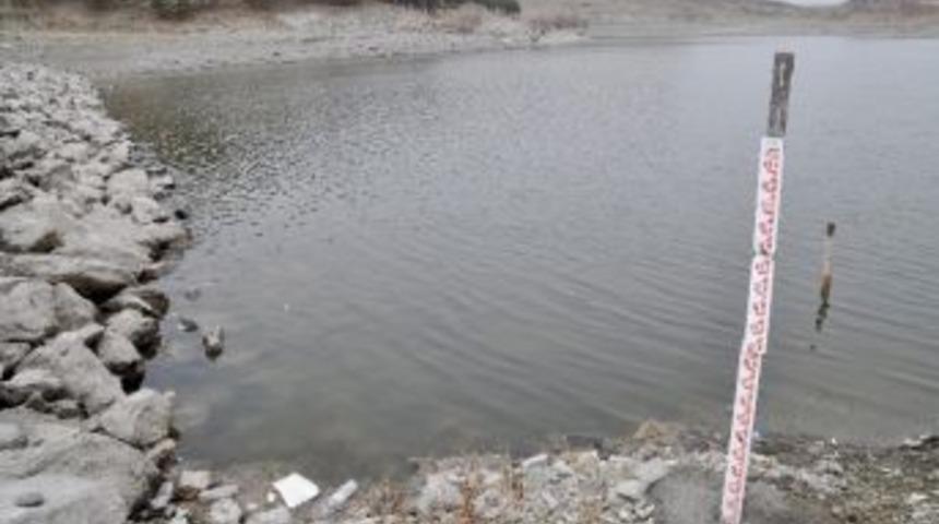 (&ouml;zel Haber) - Aksaray&rsquo;da Mamasın Barajı'nın Su Seviyesi Alarm Veriyor