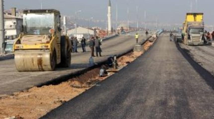 Yahya Kaptan Kavşağında Asfalt &Ccedil;alışması Başladı