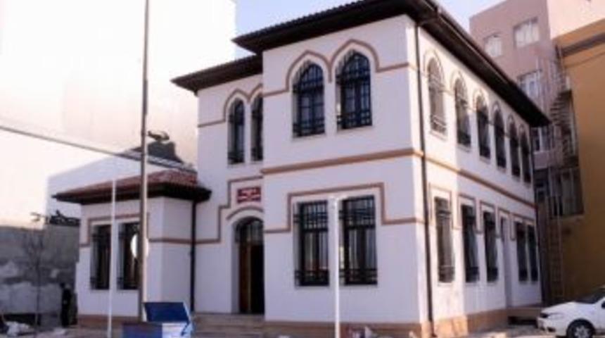 Tarihi Ptt Binası Polis Merkezi Olarak Hizmet Verecek