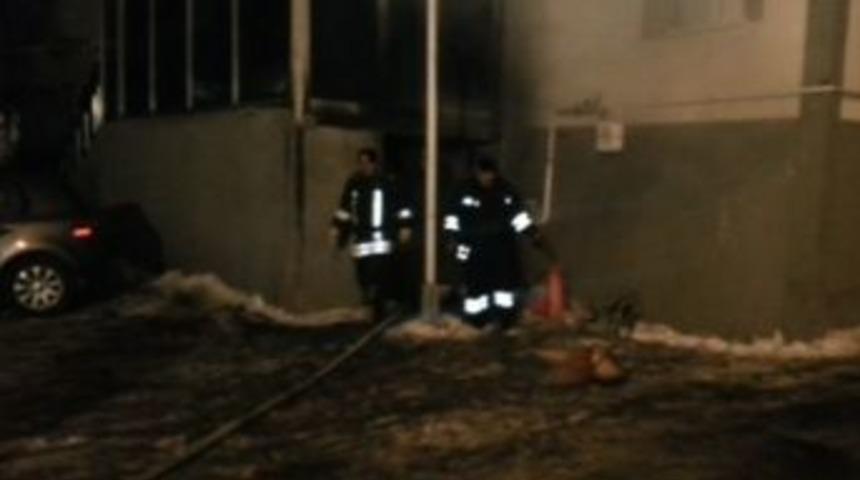 Yurtta &Ccedil;ıkan Yangında Boş T&uuml;p Krizi