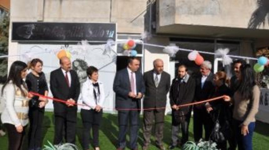 Vakıf Desteğiyle Kuaf&ouml;r Ve G&uuml;zellik Salonu A&ccedil;tı