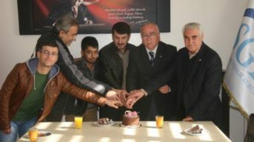 Sgk İl M&uuml;d&uuml;r&uuml; Bayındırlı, Gazetecileri Unutmadı