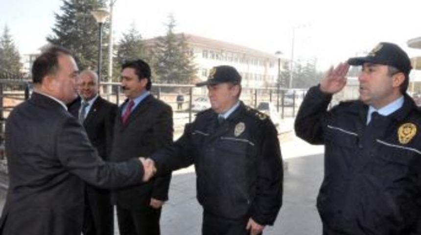 Emniyet M&uuml;d&uuml;r&uuml; Sabri Durmuşlar Bursa&rsquo;ya Gitti