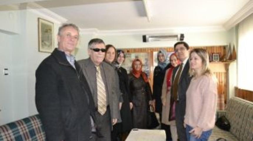 Deksad&rsquo;dan Altı Nokta K&ouml;rler Derneği&rsquo;ne Ziyaret