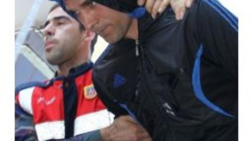 Katil Zanlısı Yemek Servisi Yaparken Yakalandı