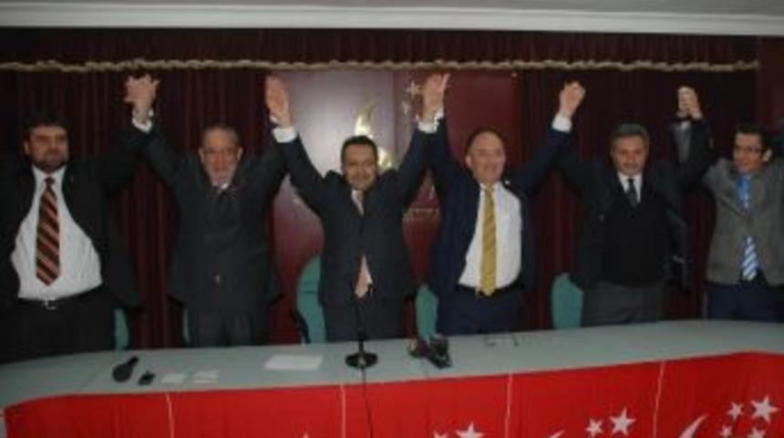 Saadet Partisi&rsquo;nin İzmir Adayı Mehmet Ali &Ouml;z&uuml;doğru