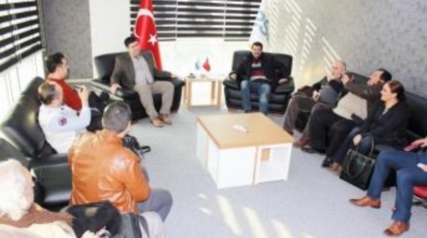 Esiad, &Ccedil;alışan Gazetecileri Unutmadı