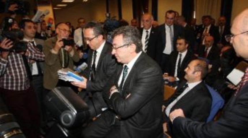 Adalet Komisyonu&rsquo;nda Ak Parti Ve Chp Arasında Yer Tartışması