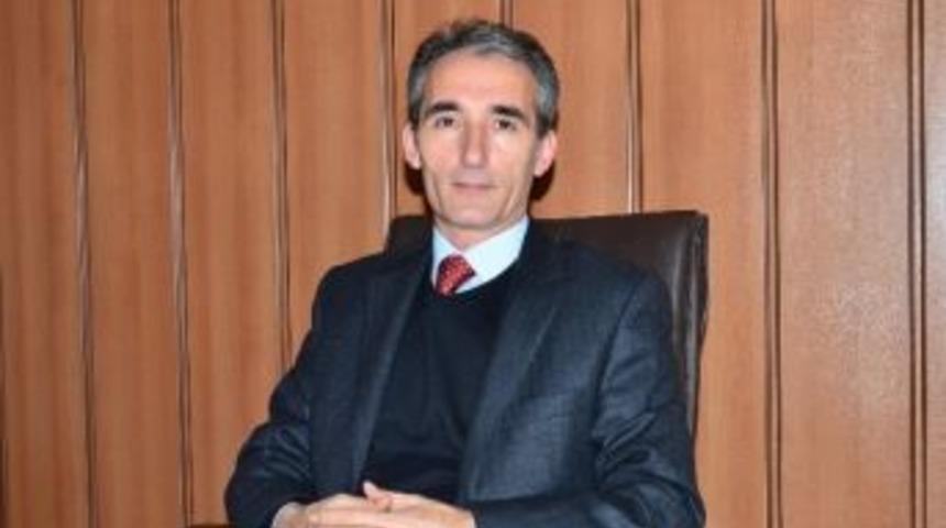 G&uuml;lay: "su Zengini Değiliz"