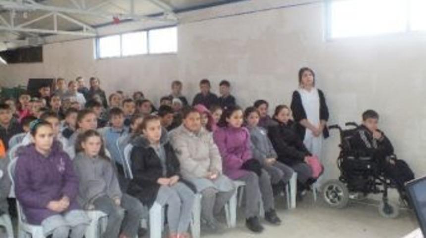 Boz&uuml;y&uuml;k'teki Okullarda Verem Eğitimi Verildi