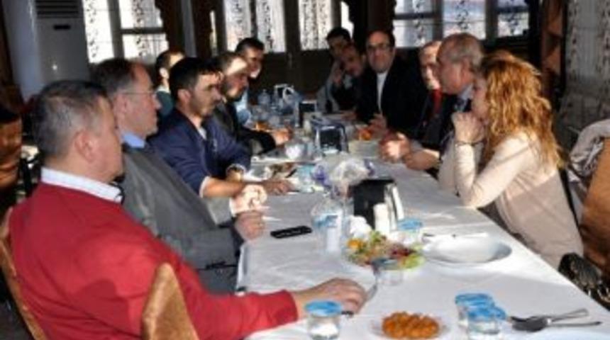 Suşehri Belediye Başkanı Sel, Basın Mensupları İle Bir Araya Geldi