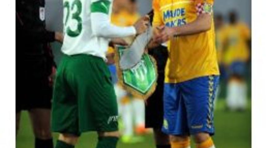 Bursaspor Waalwijk'i Mağlup Etti