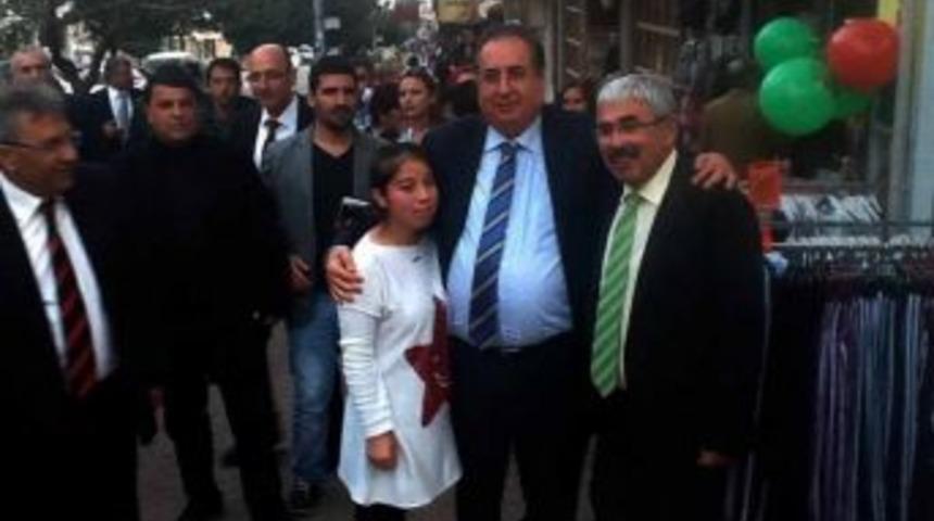 Başkan &Ouml;zcan Anamur Esnafı İle Bir Araya Geldi