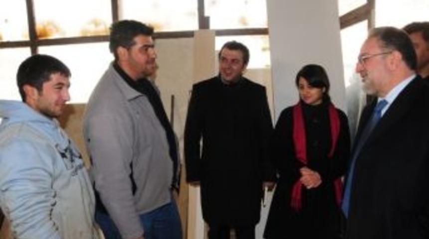 G&uuml;la&ccedil;ar: &ldquo;van&rsquo;a &Ccedil;ağ Atlatacağız&rdquo;