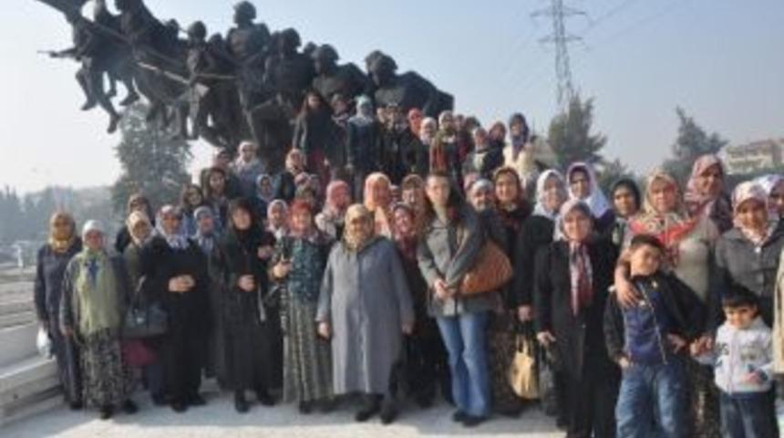Akhisarlı Ve Ahmetlili Kadınlar Manisa&rsquo;yı Gezdi