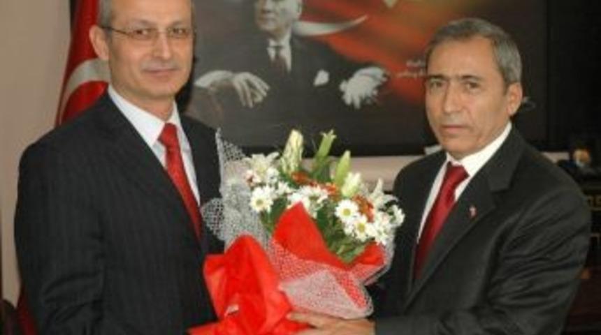 Mersin Emniyet M&uuml;d&uuml;rl&uuml;ğ&uuml;'nde Devir Teslim T&ouml;reni