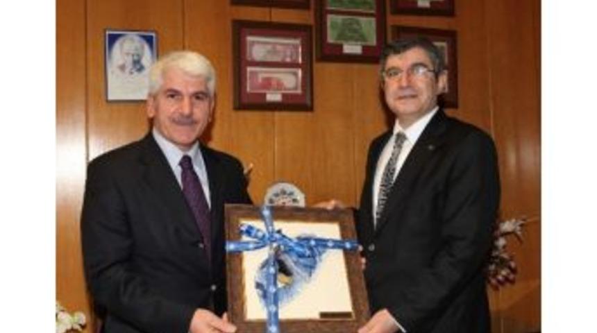 Başkan Sakallı Merkez Bankası M&uuml;d&uuml;r&uuml; Boyalı'yı Ziyaret Etti