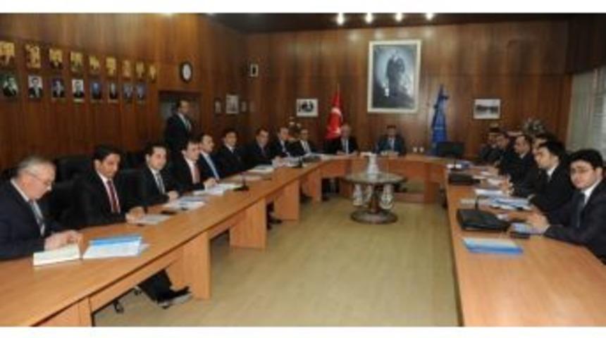 Se&ccedil;im Tedbirleri G&ouml;r&uuml;ş&uuml;ld&uuml;