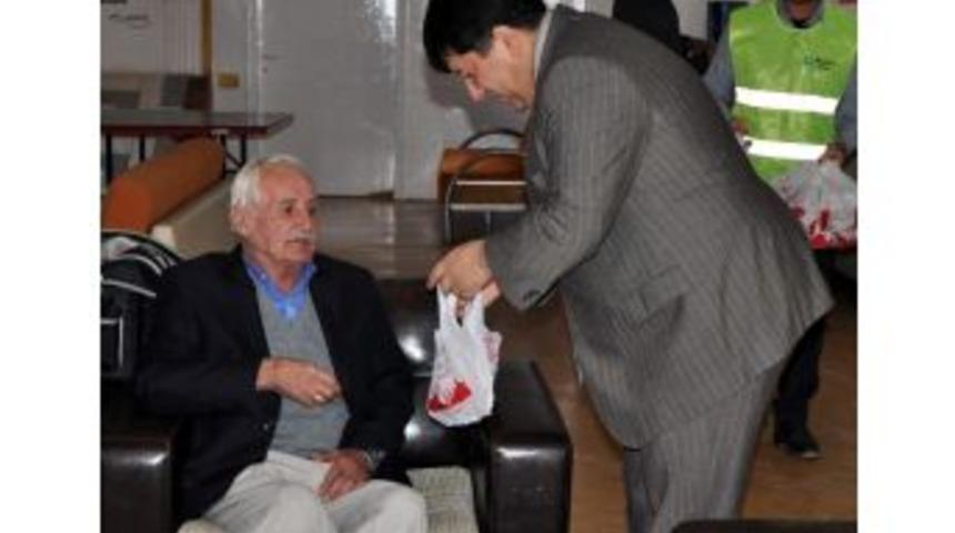 T&uuml;msiad Ve Beşir Derneği&rsquo;nden Huzurevine Ziyaret