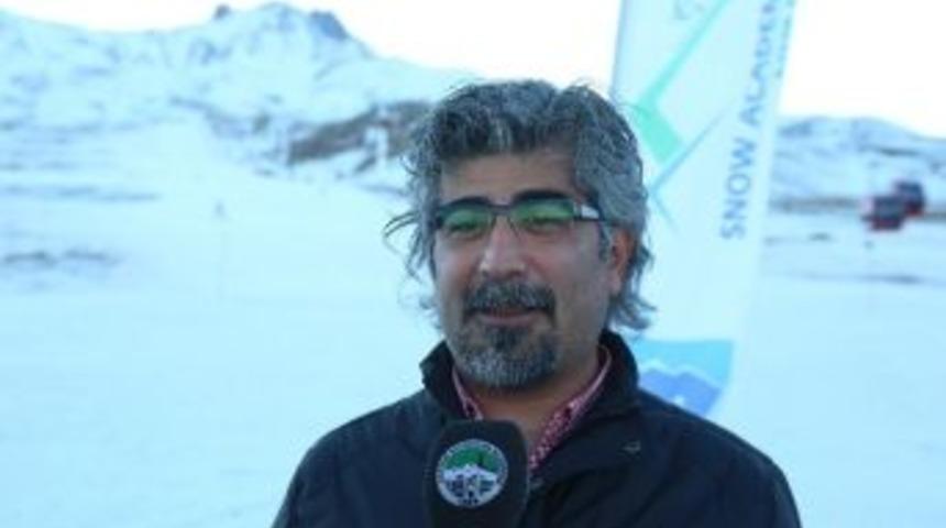 T&uuml;rkiye'de Kar Yok, Erciyes'te &Ccedil;ok