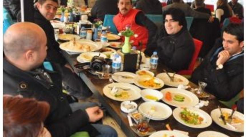 Afyonkarahisar&rsquo;da 10 Ocak D&uuml;nya &Ccedil;alışan Gazeteciler G&uuml;n&uuml; Etkinlikleri Devam Ediyor