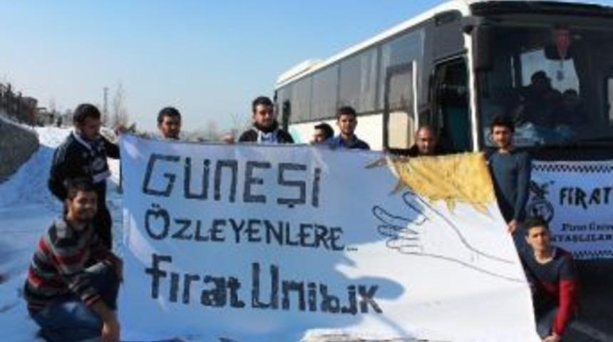 Fırat &Uuml;niversitesi &Ouml;ğrencilerinden Van&rsquo;a Yardım Eli