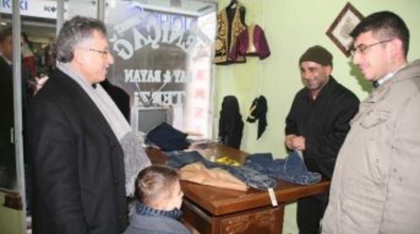 Ak Parti Yozgat Belediye Başkan Adayı Arslan Esnafı Ziyaret Etti
