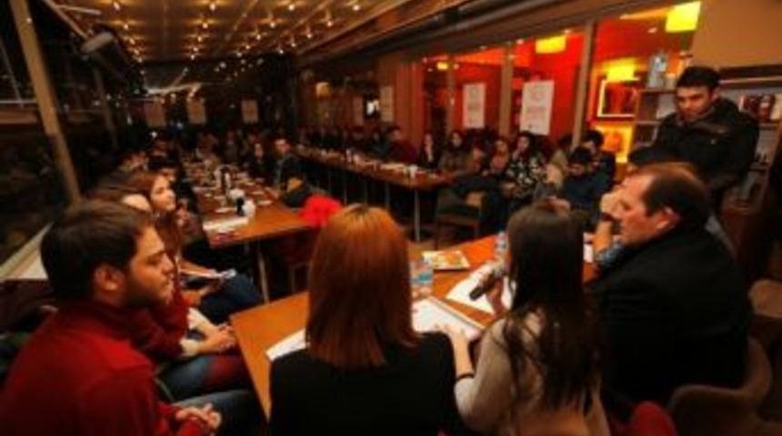 Başkan Adayı Karacan &ldquo;gen&ccedil; Dostu Kent&rdquo; İ&ccedil;in Gen&ccedil;lerle S&ouml;zleşti