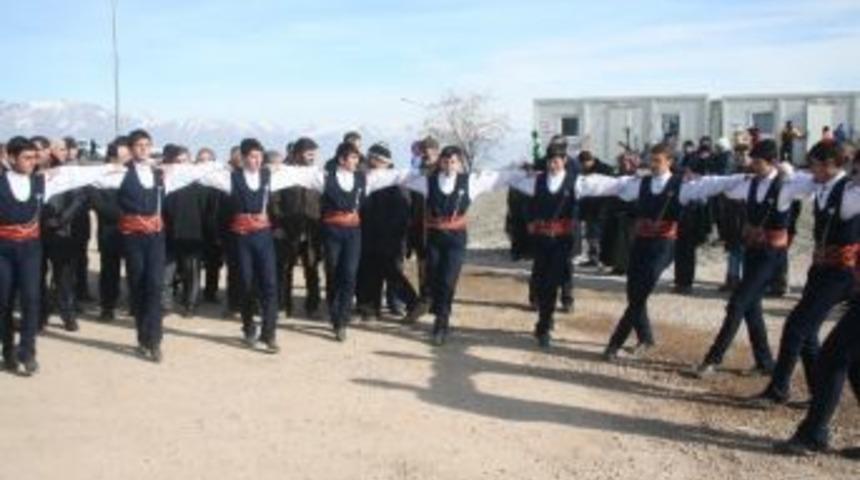 Ergan Dağı&rsquo;nda Kayak Sezonu A&ccedil;ıldı