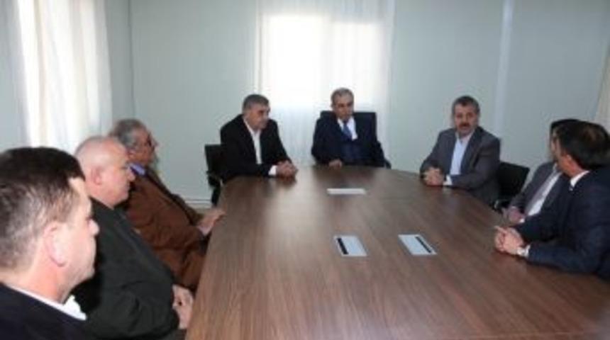 Sakarya Valisi B&uuml;y&uuml;k Ballıkaya Barajı İnşaatında İncelemede Bulundu