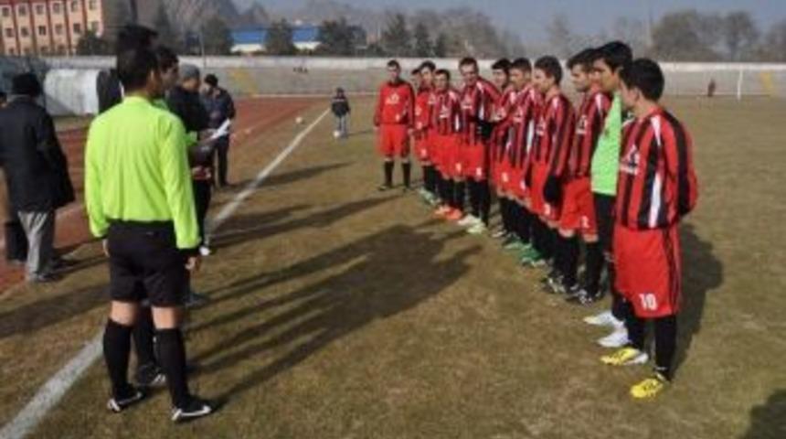 Afyonkarahisar&rsquo;da Futbolcular Lisans Hezimetine Uğradı