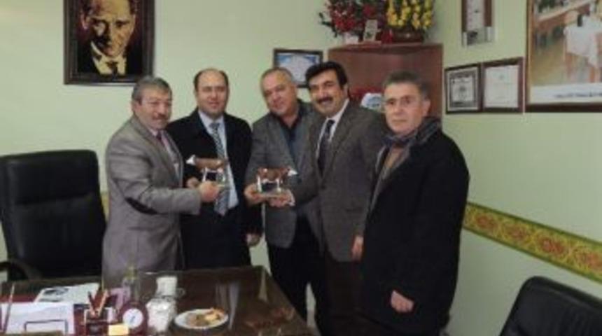 Bektaş&rsquo;tan Damızlık Sığır Yetiştiricileri Birliğine Ziyaret