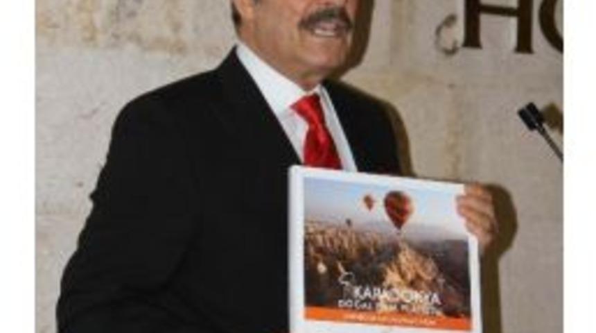 Kapadokya Doğal Film Platosu Kitabının Tanıtımı &Uuml;nl&uuml; Sinema Sanat&ccedil;ısı Kadir İnanır&rsquo;ın Katılımıyla Yapıldı